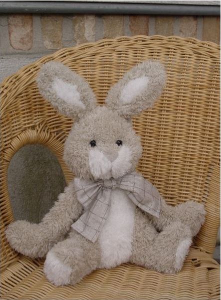 Lapin beige avec noeud 20cm La Galléria